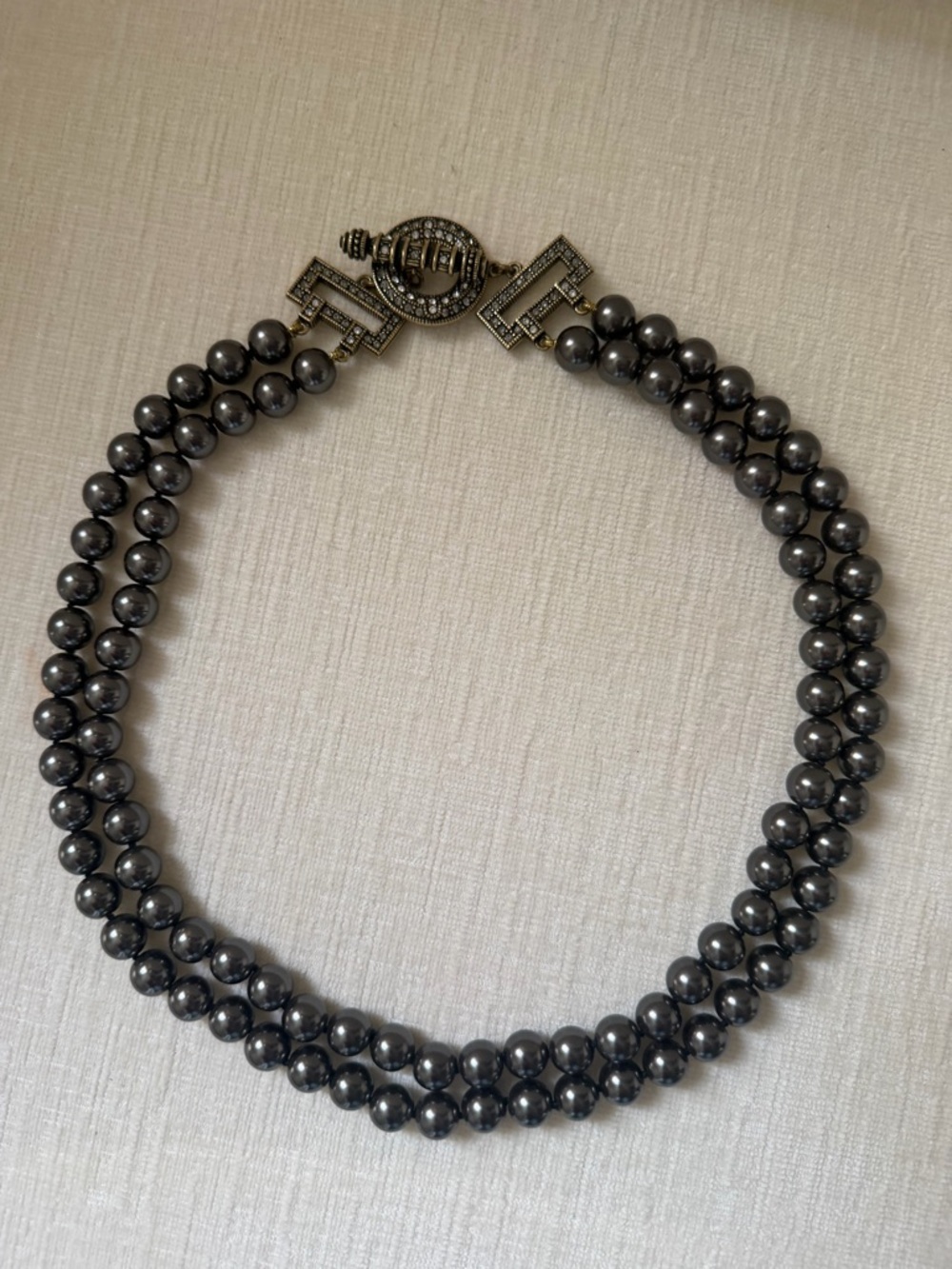 Like New Heidi Daus Double-Strand Pearl Toggle Necklace W/ Swarovski Crystals